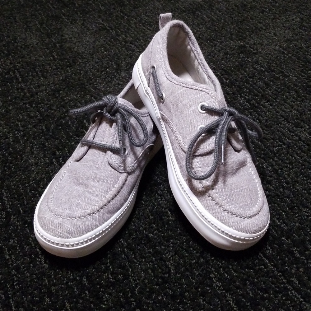 Fantastic Condition Boys light Gray shoes, size 13